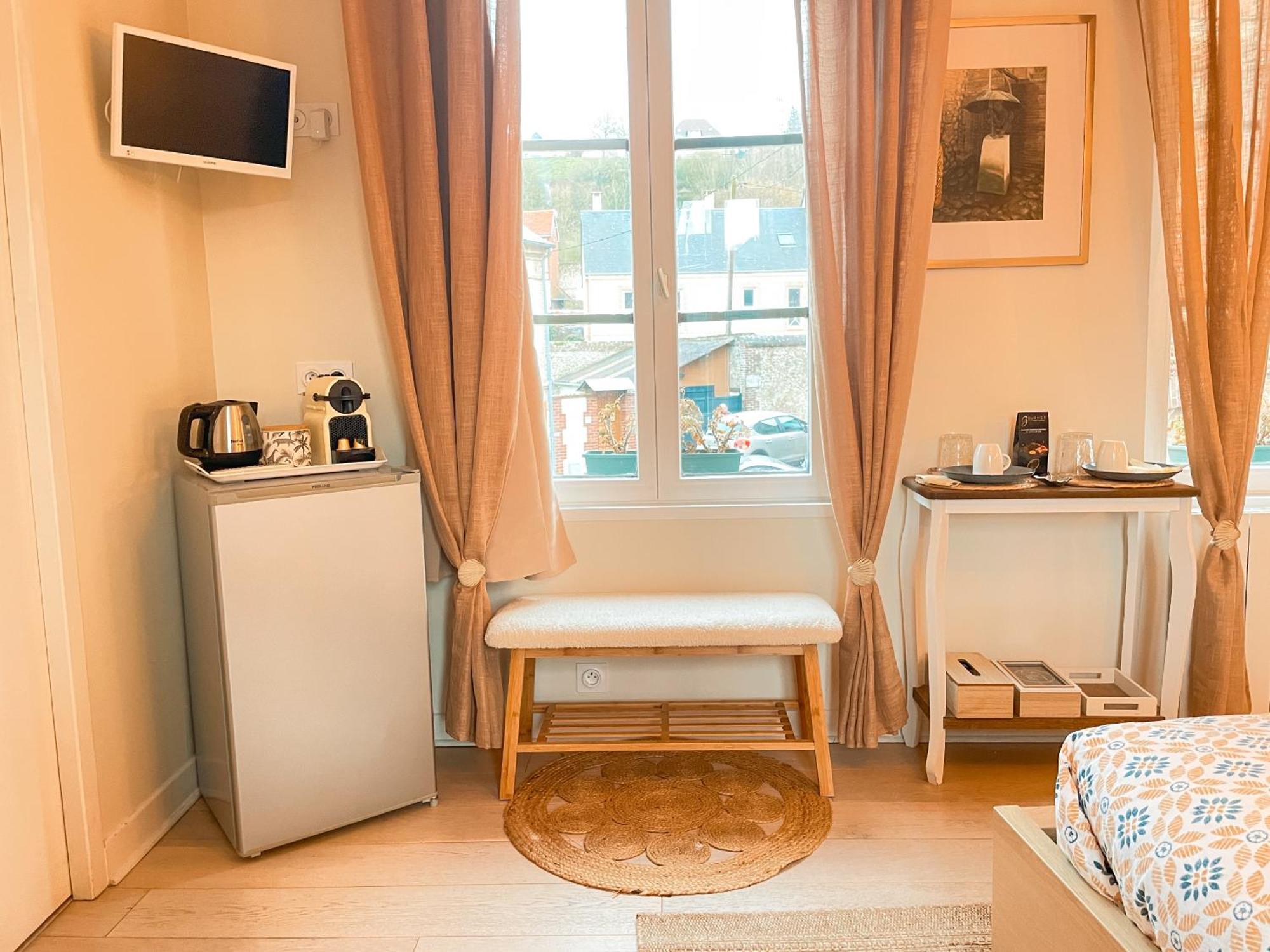 فندق Clementines House أونفلور الغرفة الصورة